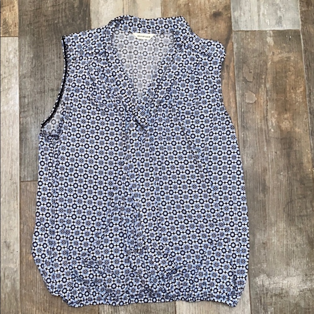 Max Studio sleeveless top
